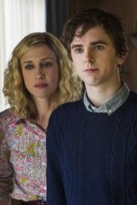 Bates Motel Season 3 Episode 1
