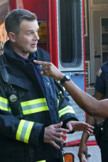 9-1-1 Season 1 Episode 1